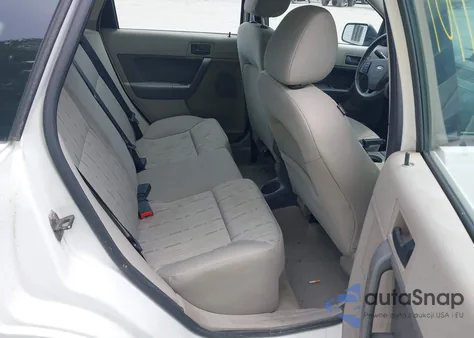 2011 Ford Focus Se from USA, damaged, VIN 1FAHP3FN5BW156950